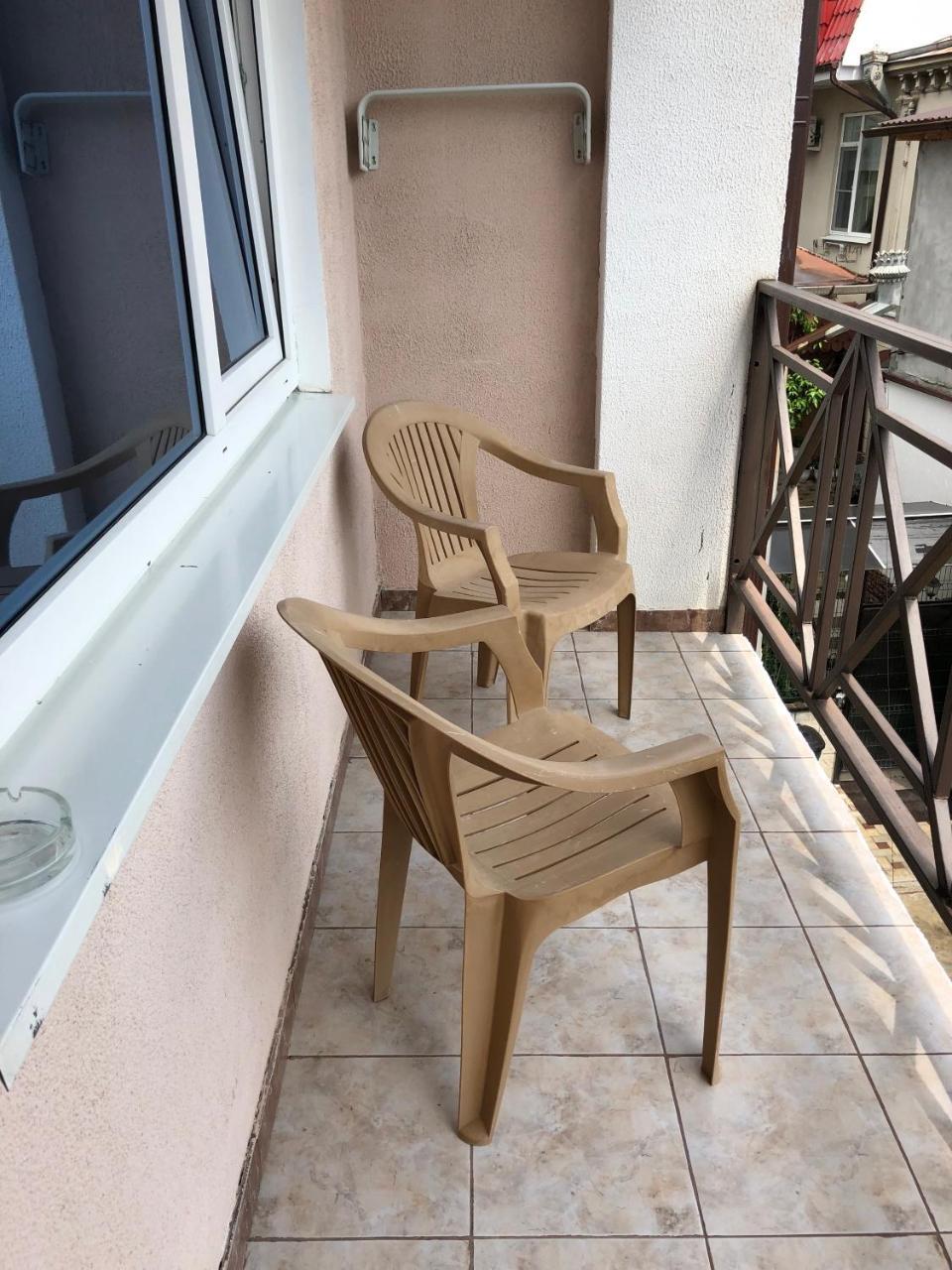 Guest House Zvanba Gagra Exterior photo